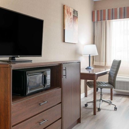 Best Western Circus City Inn Peru Екстериор снимка