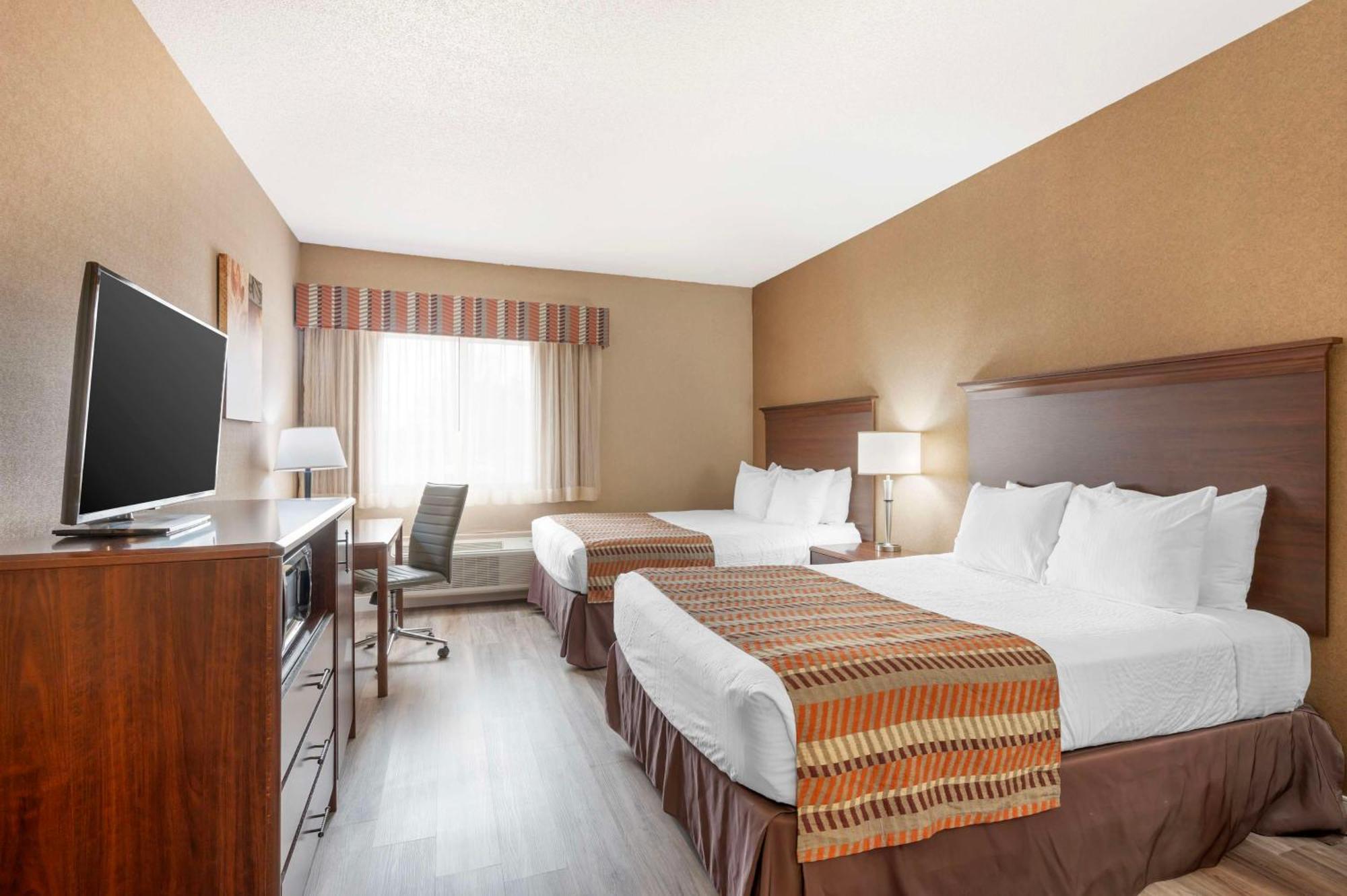 Best Western Circus City Inn Peru Екстериор снимка