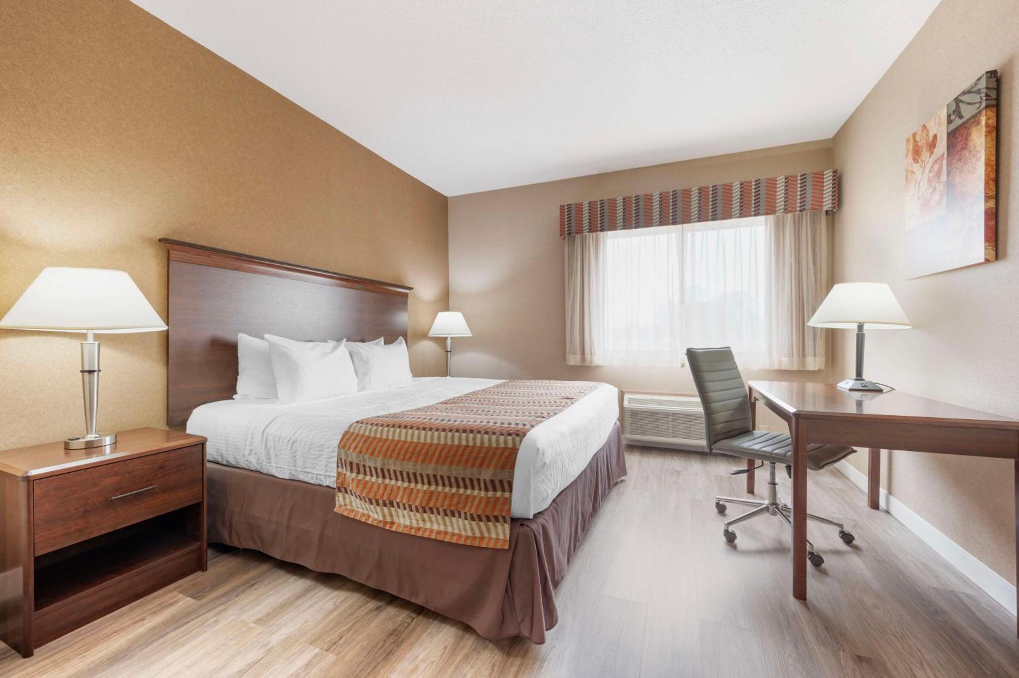 Best Western Circus City Inn Peru Екстериор снимка